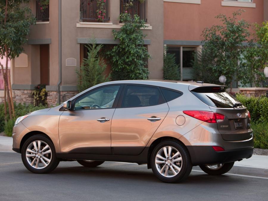  Hyundai Tucson 2010 года  (US) (фото 4 из 16)